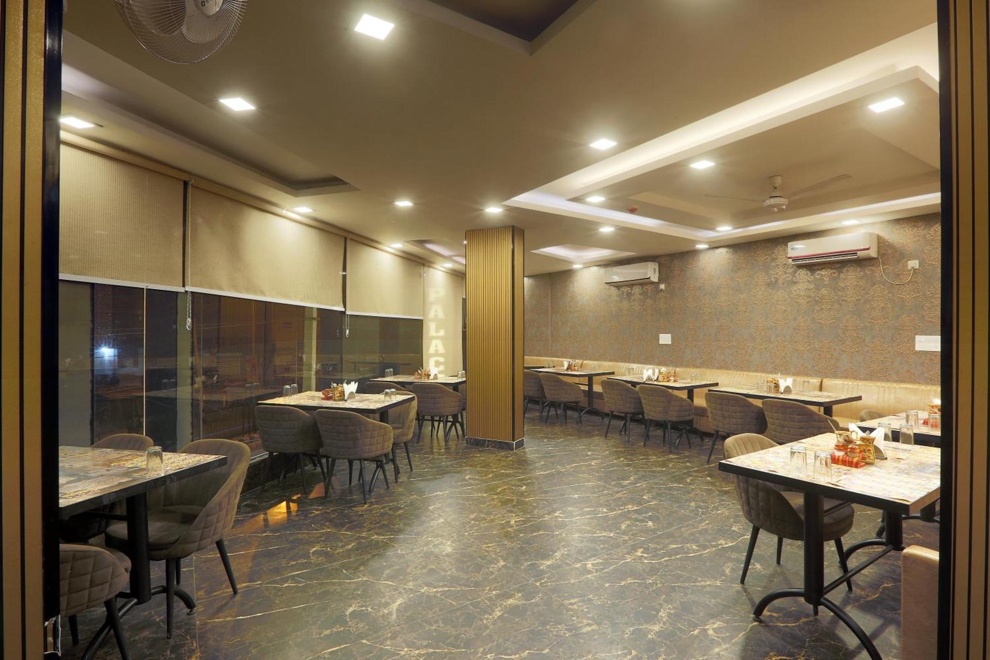 Hotel Prithvi-Raj Near Delhi Airport Yeni Delhi Dış mekan fotoğraf