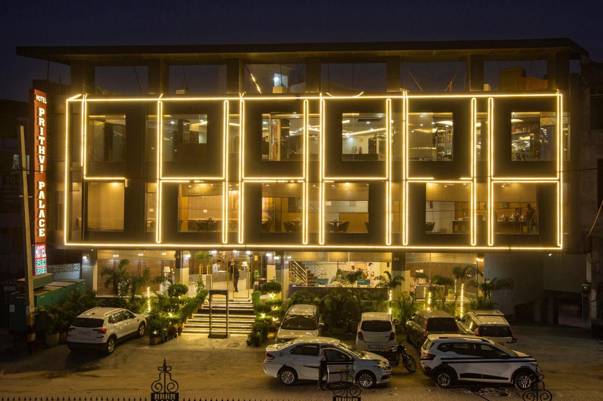 Hotel Prithvi-Raj Near Delhi Airport Yeni Delhi Dış mekan fotoğraf
