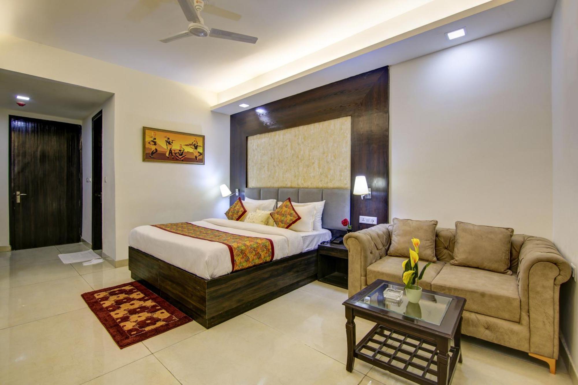 Hotel Prithvi-Raj Near Delhi Airport Yeni Delhi Dış mekan fotoğraf