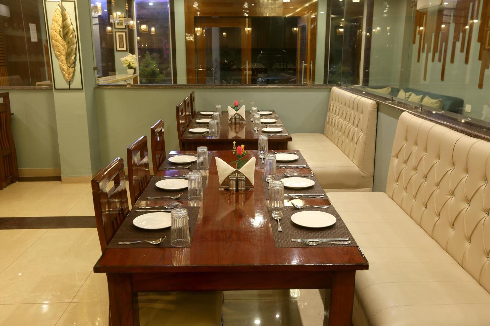 Hotel Prithvi-Raj Near Delhi Airport Yeni Delhi Dış mekan fotoğraf