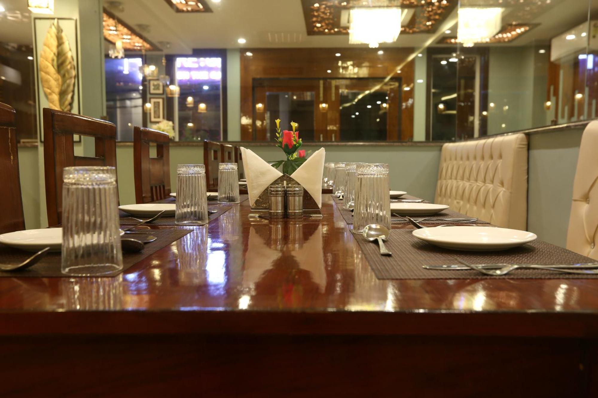 Hotel Prithvi-Raj Near Delhi Airport Yeni Delhi Dış mekan fotoğraf